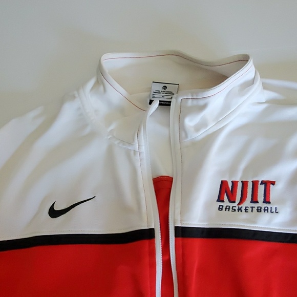 Mens nike XL dri-fit full zip jacket - Picture 2 of 3
